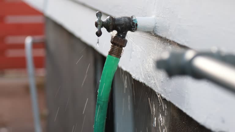 Best Fascia and Soffit Installation  in Beattystown, NJ